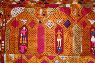 Phulkari From East (Punjab) India Called As Darshan Darwaja Phulkari.Floss Silk on Hand Spun Cotton khaddar Cloth. Its size is 146cm X 242cm.(DSL05330).          