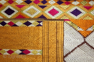 Phulkari From West(Pakistan)Punjab India Called As Chand(Moon) Bagh.C.1900. Rare Pallu with Panch Rangi Side Borders. Floss Silk on Hand Spun Cotton khaddar Cloth. Its size is W-120cm x L-246cm.(DSLE04160).    