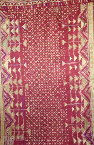 Vintage Phulkari from East (India) punjab India Called As Sarpallu,Very Rare Design of Sarapllu Phulkari.Condition Used (DSC00480)                