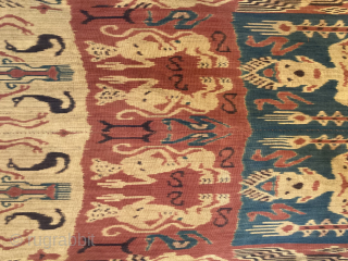 Large and graphicaly striking Sumba hinngi shawl. Good condition
318cm by 113cm
Contact gene@heritage-antique-rugs.com for more pics, price etc.                