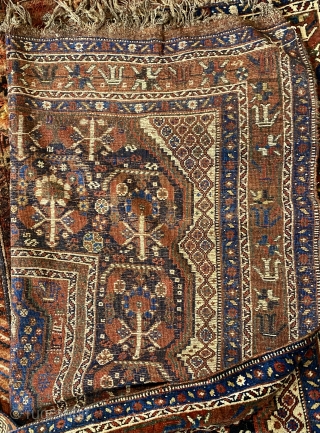 Qashqai rug, ca. 1880-1890, 6’4” x 5’4”/ 193 x 163 cm.

Very nice condition-see photos, flower-inhabited botehs on indigo field, with 
diagonal grid of diamond shaped flowers at spandrels and sides. A rectangular  ...