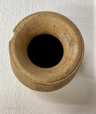 Bang Chaing Vessel, ca. 1st Millennium BCE, Bronze Age; height: 6 3/4” / 17.1 cm;

Opening diameter: 5 1/2” / 14 cm.; maximum diameter: 7” / 18 cm.

Purchased at Legitimate Educational Institution Auction-

Tan  ...