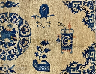 Ningshia Chinese Rug, 19th C; 3’11” x 5’ 10” / 119 x 178 cm

Foo-Dog medallion at center of field with arrangements of

meritorious “scholars’ objects”. Fret-work dragons in the 

main border woven in  ...