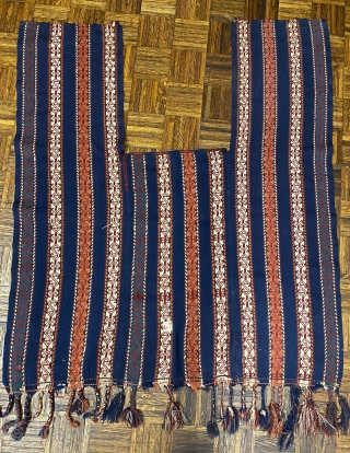 Antique Ersari Jajim Horse-cover, ca. 1890; 5’1” x 4’8” / 155 x 132 cm *

*(Add an extra 6” / 15 cm to include length of tassels)

Flatwoven Jajim horse-cover. Decoration composed of vertical  ...