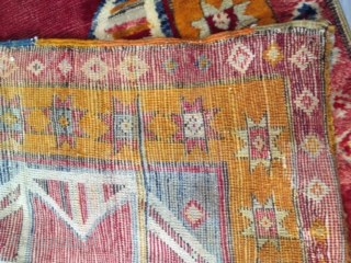 OLD KONYA,VERY GOOD CONDITION,LUXURY WOOL,SIZE 295 X 100. PLEASE ASK THE PRICE.                     