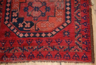 Ersari rug. 92x98cm. End of 19th century.                          