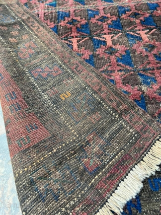 Antique Baluch prayer rug with a few rows of dark and light green. Good old piece.

2'10" x 4'2"               