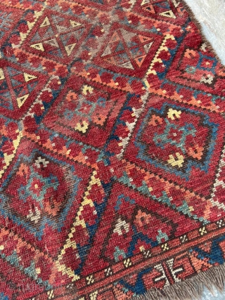 Beautiful 19th century Ersari main rug fragment. For those Ersari lovers, it has wonderful colors.

4'4" x 6'11"                