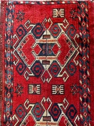 Antique Ersari torba with great colors. 1'4" x 3'7".                        