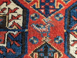 Colorful Quchan Kurd rug. Note the birds in-between the secondaries and the border. 3'2" x 5'4". Available.

Contact me at steven.malloch@gmail.com or gerrerugs@gmail.com           