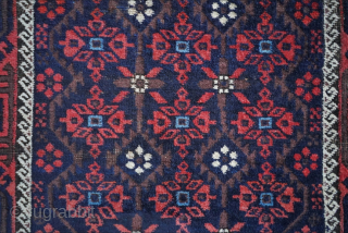 A mina Khani field "funerary" rug or prayer rug for blind people. It's dated 1355 (Arabic date) in the 4 corners. It's the typical min khani Baluch depressed warps with soft wool.  ...