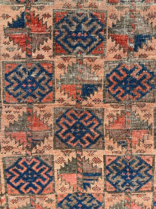 Good, old Baluch prayer rug with some nice subtle colors. 4'9" x 2'8" or 145 x 82cm. The rugrabbit messaging system is still spotty. Contact me at: steven.malloch@gmail.com or gerrerugs@gmail.com   