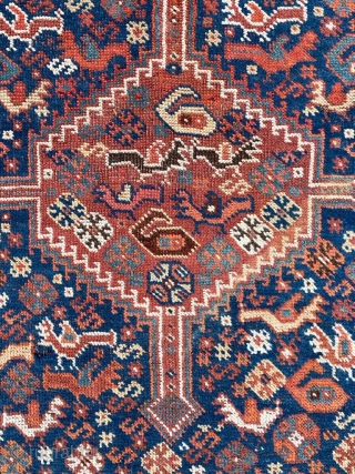 Antique Shiraz rug. Lots of birds, beautiful colors. 3'4" x 5'0"                      