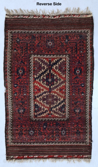 Antique Baluch rug or wide and nicely drawn border and small picture frame field. Complete kilim ends.

3'6" x 5'8" or 107 x 173cm
          