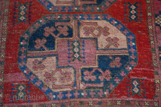 An Ersari or Uzbek small rug, sometimes called wedding rug size. No repairs. 4'0" x 3'3" or 122 x 99cm. Please contact me at steven.malloch@gmail.com or gerrerugs@gmail.com for purchase or questions. Cheers! 