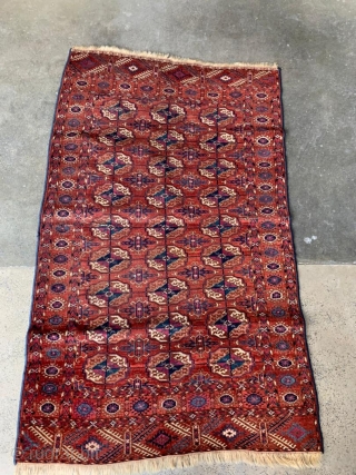 19th century Tekke Turkmen dip khali rug. Great colors and lovely minor borders.

3'5" x 5'6" or 167 x 102cm
              