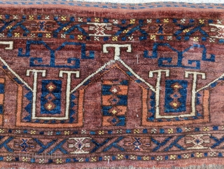 Antique Ersari torba. Wonderful wool and dyes. Good pile. One fingertip size hole. 1'6" x 4'6"                 