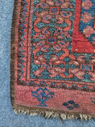 Antique Ersari wedding rug. Rare border and an overall charming rug.

3'0" x 3'4" or 92 x 102cm

Please contact me at steven.malloch@gmail.com or gerrerugs@gmail.com for purchase or questions. Cheers.     