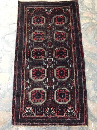 Wonderful old Baluch rug. Love the animals at each end. Some brown corrosion on the border of the guls, good pile.

Cheers.            