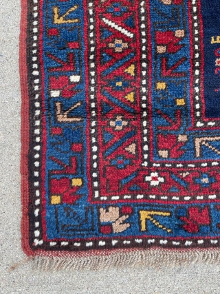 Antique Kazak rug, from Tovuz. Circa 1900-1920. Full pile, natural dyes, no repairs. Glowing wool. 276x175cm or 9'1" x 5'9"             