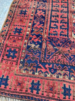 Interesting antique Baluch rug. Natural dyes. Much to enjoy about this piece.

5'2" x 2'10"                   