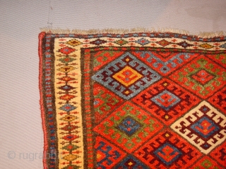 simply fantastic! most wonderful natural colors, and wool quality!
85x69cm
2.8x2.3ft                        