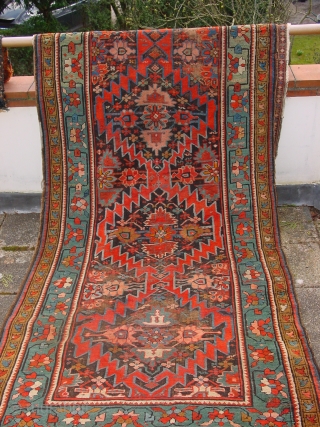 wonderful 1880 caucasian, 
great natural colors, some local wear, original selvedges, no stains, no repairs
117x245cm
3.9x8.2ft
                  