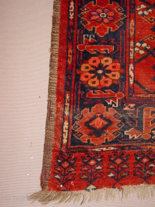 1870 turkoman beshir? large chuwal, with lots of silk knots, some low pile, some wear, see photos closely,, no repairs,
great natural colors

177x99cm
5.9x3.3ft           