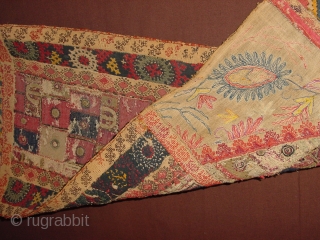 wonderful 1850 antque small prayer cloth uzbekistan, with great kelim detail and embroided parts. all natural colors
36x80cm
1.2x2.7ft

                