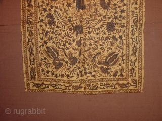 gorgeous silk antique batik indonesian lokchan  great condition , great special sized
55x130cm
1.8x4.3ft                    