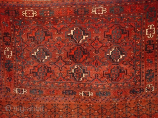 wonderful antique 1880? turkoman ersari chuwal, three small repairs, see photos, wonderful natural colors, fairly great pile, great natural colors, black, blue , green, red, etc no stains, wonderful soft silky wool
140x94cm
4.7x3.1ft 