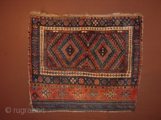 wonderful impressive drawing, great 1880 antique jaff kurdish agface, great natural colors, original selvedges! not cut, I removed some candle grease, no teas, no holes

108x93cm
3.6x3.1ft
        