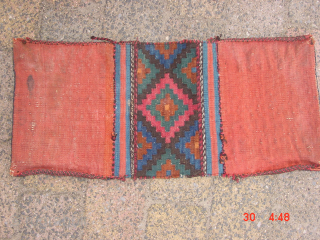 wonderful antique 1890 khordjin doublebags afshar is superbe condition
all natural colors
30x68cm
1x2.3ft                      