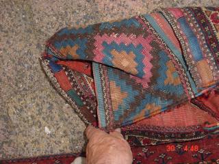 wonderful antique 1890 khordjin doublebags afshar is superbe condition
all natural colors
30x68cm
1x2.3ft                      