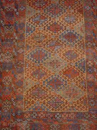 99x171cm
3.3x5.7ft
In wonderful Original condition,
east anatolian? or baluch.
no repairs!!! Original kelim beards!! and wonderful natural colors                  