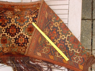 fabulous ersari antique cameltrapping, with all wonderful colors and in great condition!!! full pile, no repairs
173x42cm

5.8x1.4ft without the fringes              