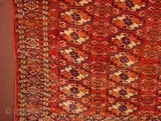 wonderful super fine 19th century turkoman chuwal, one square inch repiling, wonderful natural colors, not washed yet, silky feeling wool

126x75cm
4.2x2.5ft

             