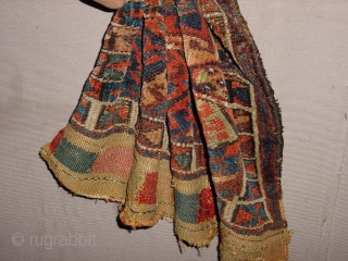 fabulous tribal 1880 antique jaff? bag, witrh some wear and fabulous natural colors
the whole measures 68x127cm  (2.3x4.2ft) , clean
             