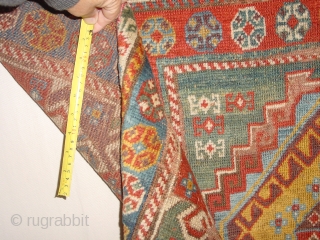 wonderful antique 1840 CAUCASIAN RUG FRAGMENT, clean, flexible, no stains, fabulous natural colors

125x82cm
4.2x2.7ft                    