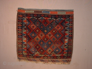 wonderful topquality wool and weaving, wonderful natural colors, great larger size
                      