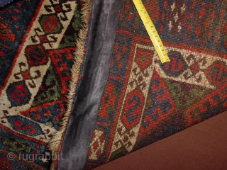 wonderful antique jaff kurdish bagface, very meaty  original pile, in superbe condition, no repairs, fabulous natural colors, and a great pattern!
jaff collectors must have... the blackfabric is loosely stitched, to make  ...