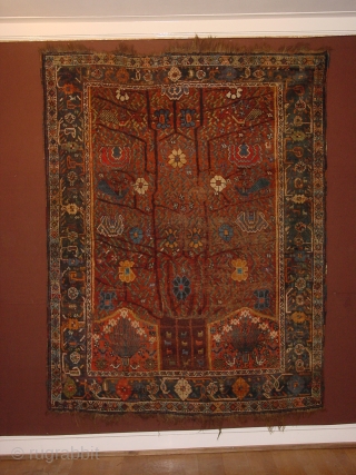 ANTIQUE TRIBAL KAMSEH! Some rugs are so unique and allways a pleasure to loo at...

Great 5 legged animals, and others, great natural colors, mainly in left lower corner old mothite, locally wear,  ...