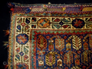 Nomad Afshar Boteh
Size: 67x59cm (2.2x2.0ft)
Natural colors, made in circa 1910                       