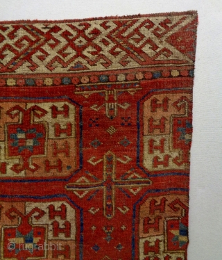 1850 Turkmen Fragment
size: 102x102cm (3.4x3.4ft)
Natural colors                           