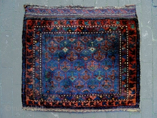 19th Century Baluch Bagface
Size: 67x60cm
Natural colors                           