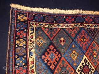 1880 Jaf
Size: 100x79cm (3.3x2.6ft)
Natural colors, super wool quality, oxidation, very good condition, no repairs                   