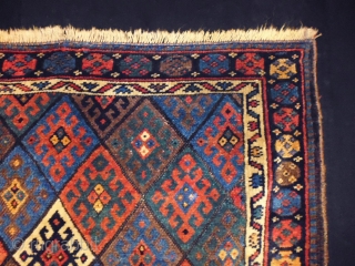 1880 Jaf
Size: 100x79cm (3.3x2.6ft)
Natural colors, super wool quality, oxidation, very good condition, no repairs                   