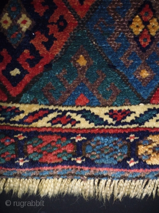 1880 Jaf
Size: 100x79cm (3.3x2.6ft)
Natural colors, super wool quality, oxidation, very good condition, no repairs                   