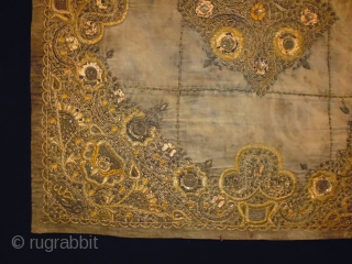 1880 Ottoman Textile
Size: 110x112cm (3.7x2.7ft)
Gold thread                           