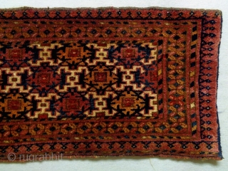 Ersari Bashir Penjerelik
Size: 133x30cm (4.4x1.0ft)
Natural colors, made in circa 1910                       